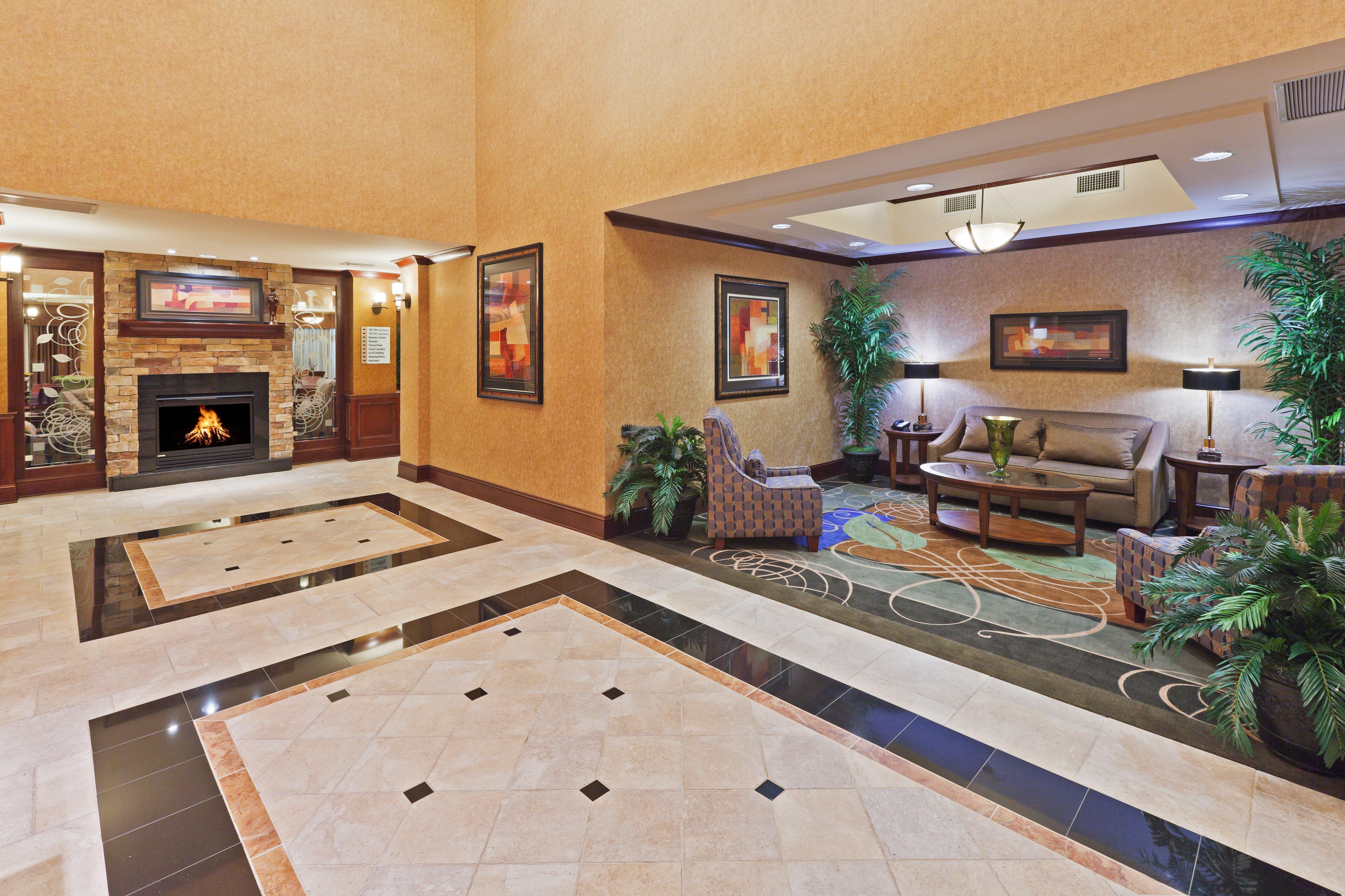 Holiday Inn Express & Suites Poteau By Ihg Bagian luar foto