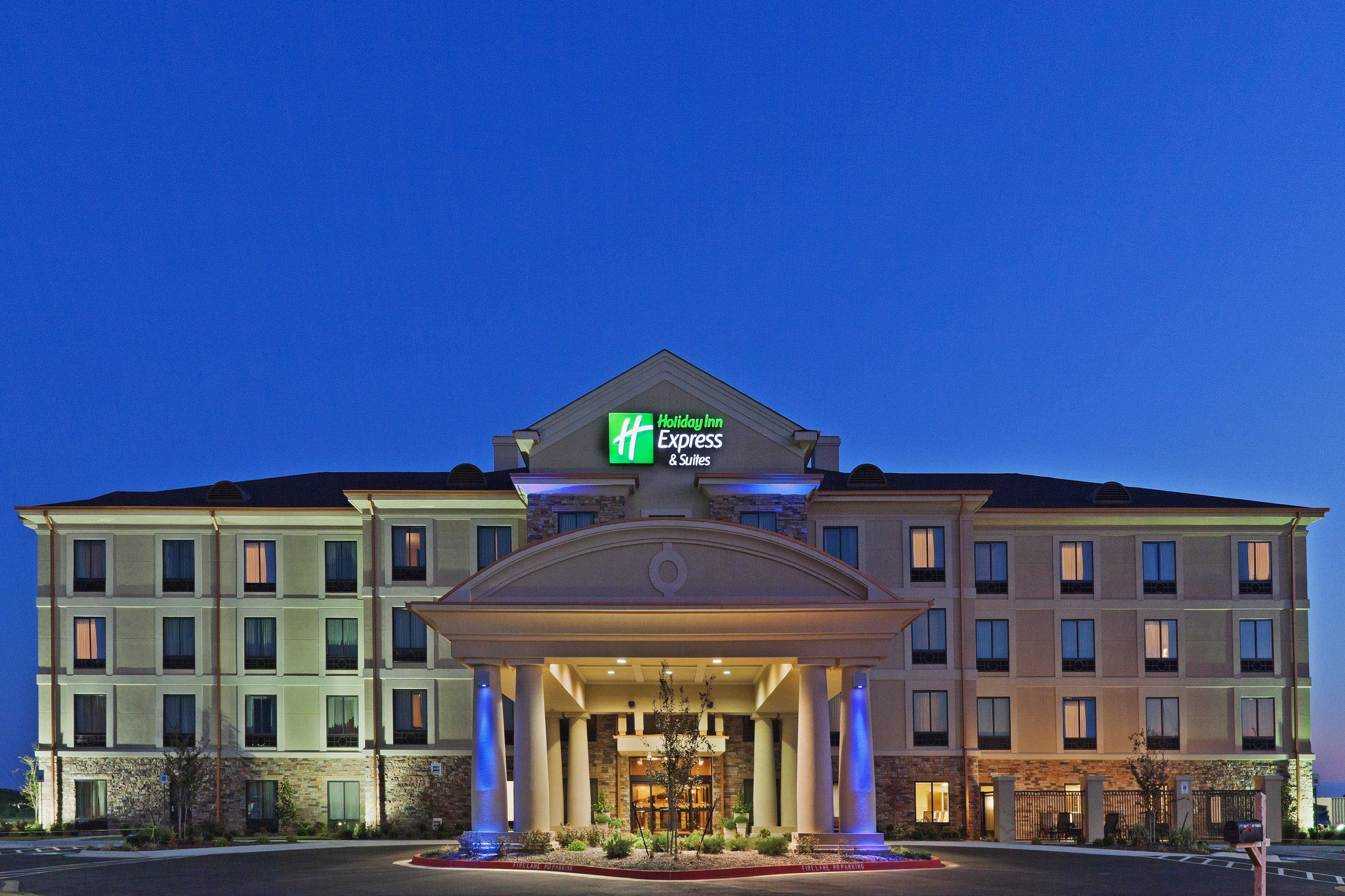Holiday Inn Express & Suites Poteau, An Ihg Hotel Bagian luar foto
